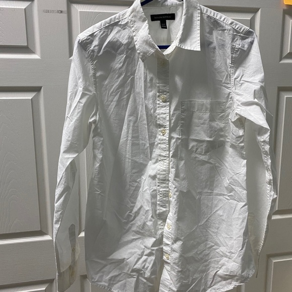 Banana Republic tailored fit button down blouse - Picture 2 of 9